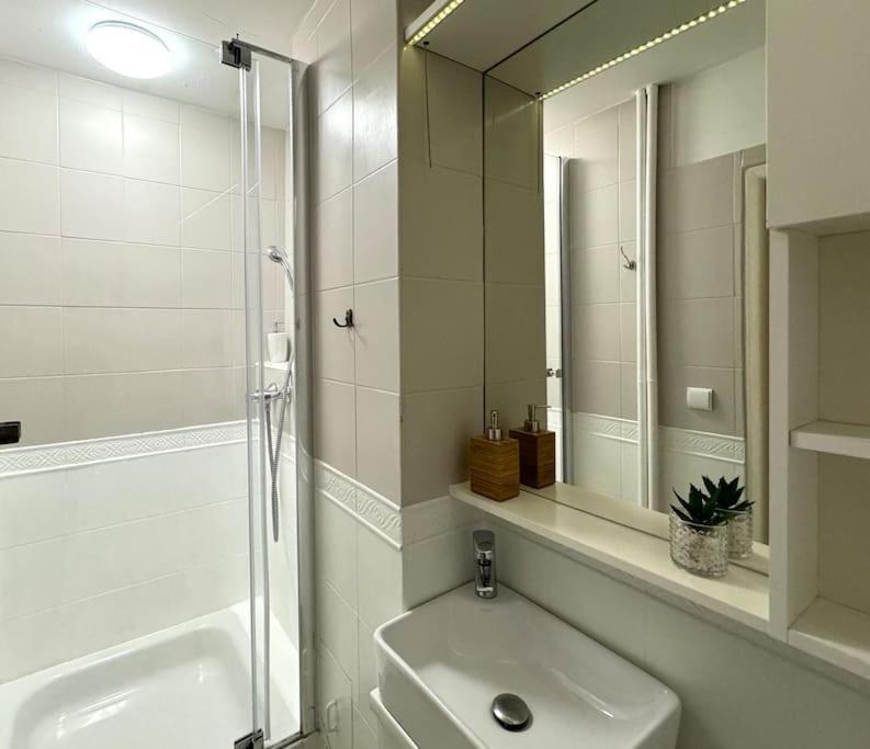 ורשה K22 Palac Kultury I Nauki /Bagno מראה חיצוני תמונה